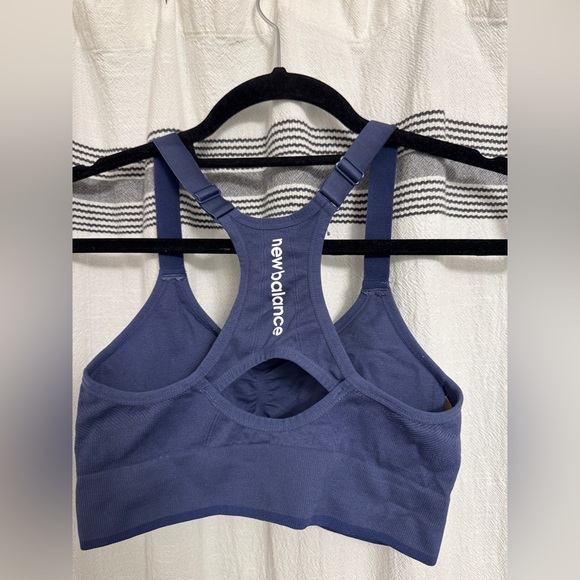 New Balance Women's Navy Sports Bra - Picture 2 of 3